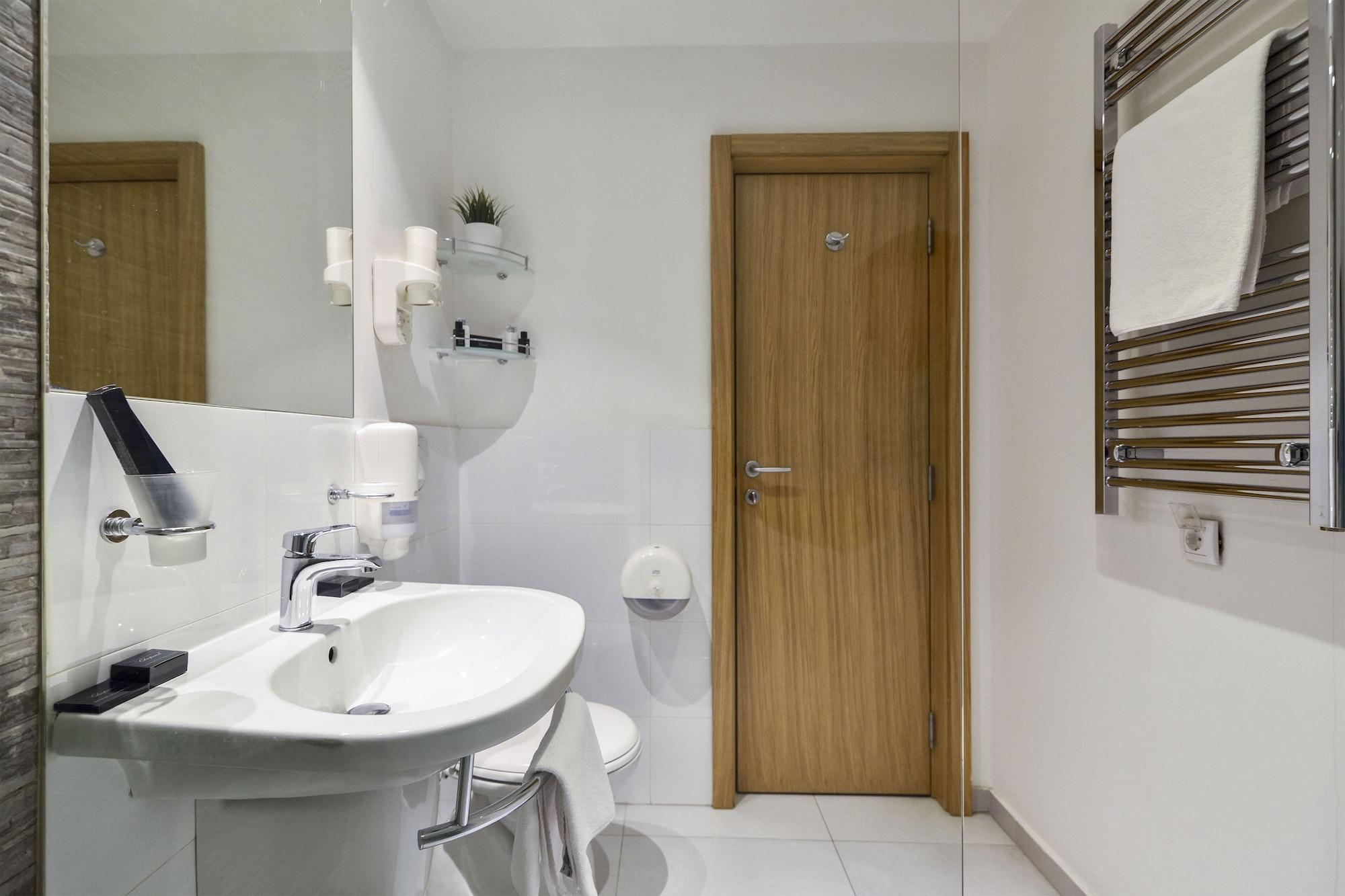 Hotel Opera Garni Отель 4*