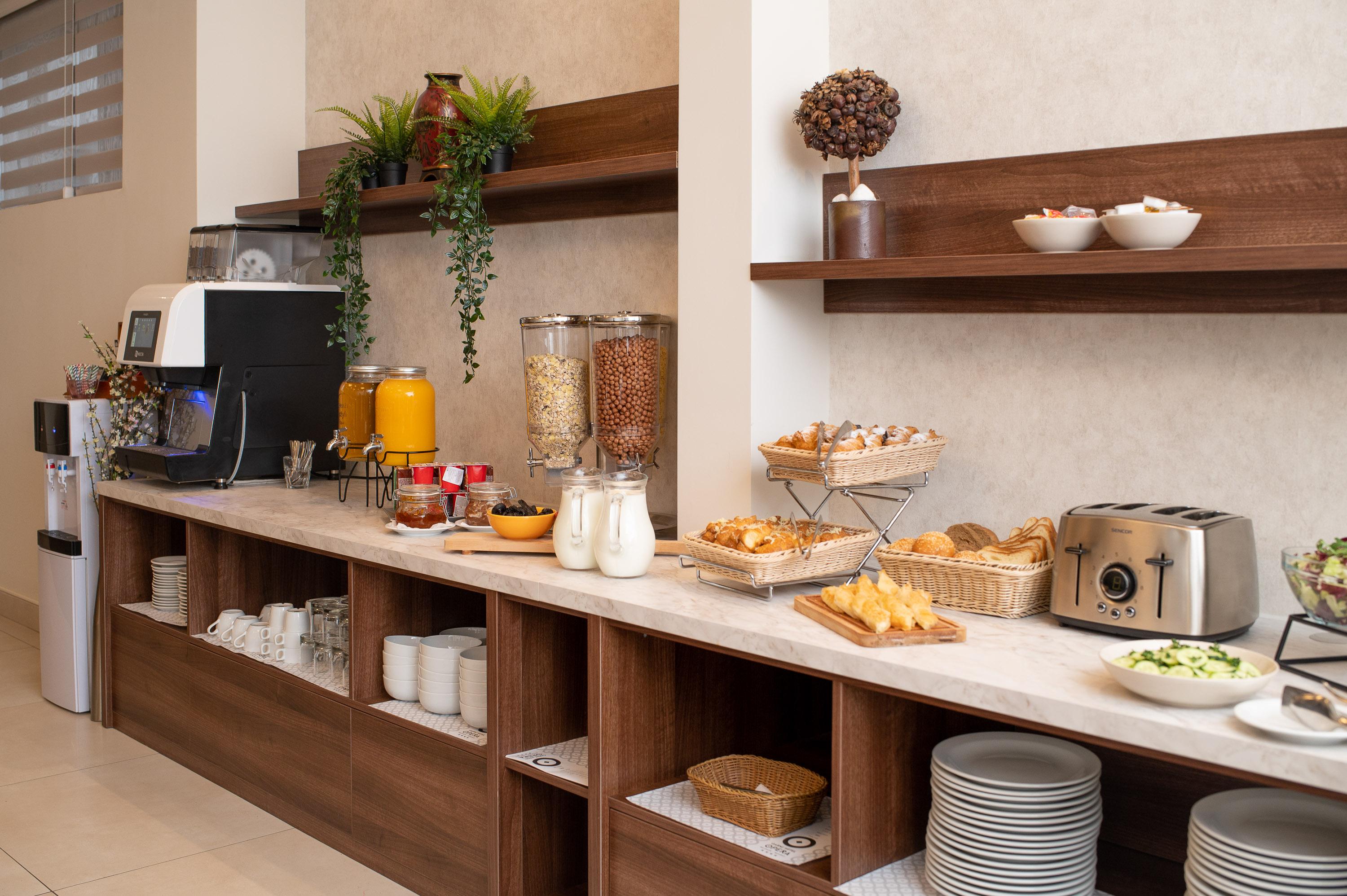 Hotel Opera Garni Отель